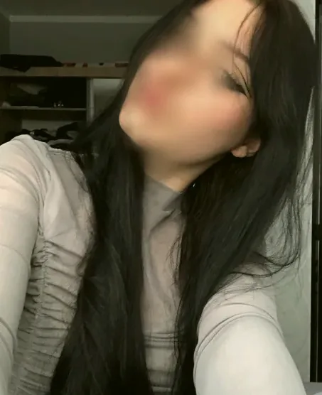 Celina, 20