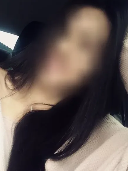 Celina, 34