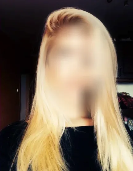 Esra, 28