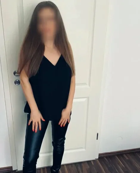 Finja, 32