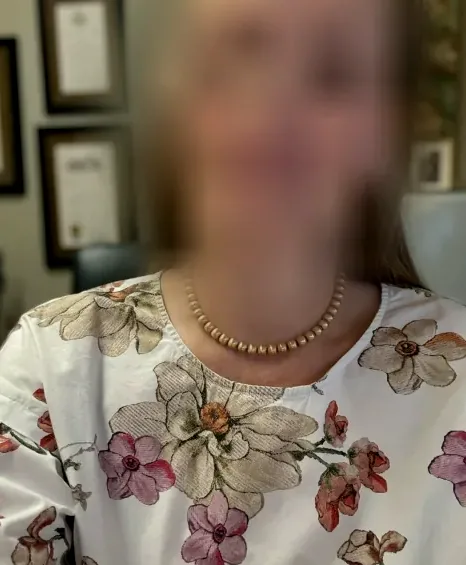 Julia, 40