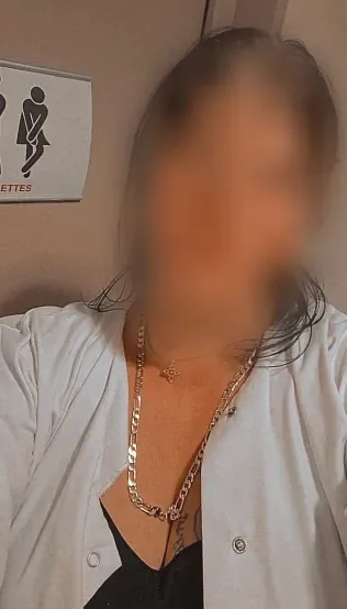 Kerstin, 33