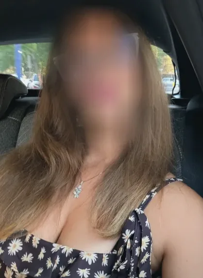 Kim, 30