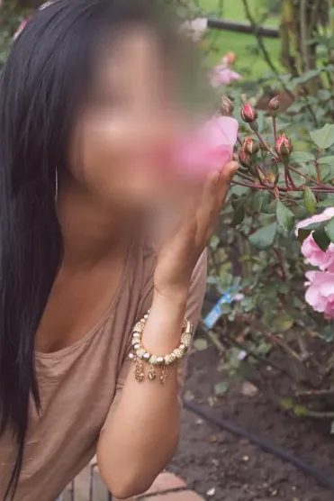 Malin, 32