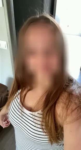Marina, 29