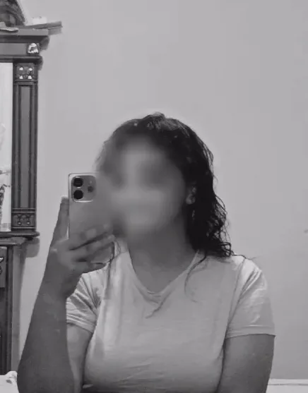 Mira, 22