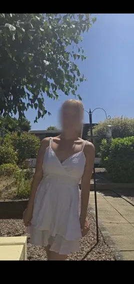 Pauline, 31