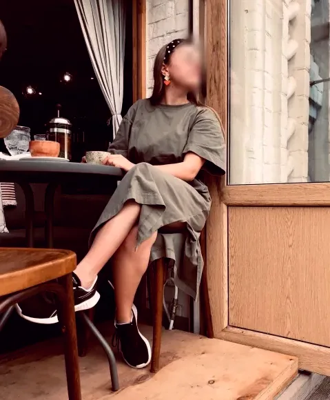 Selina, 36
