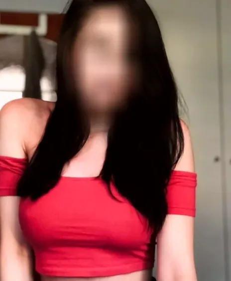 Thea, 32